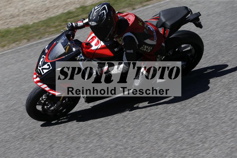 /15 22.05.2026  Plüss Moto Sport  Discover the Bike ADR /Gruppe rot - Race 3/32